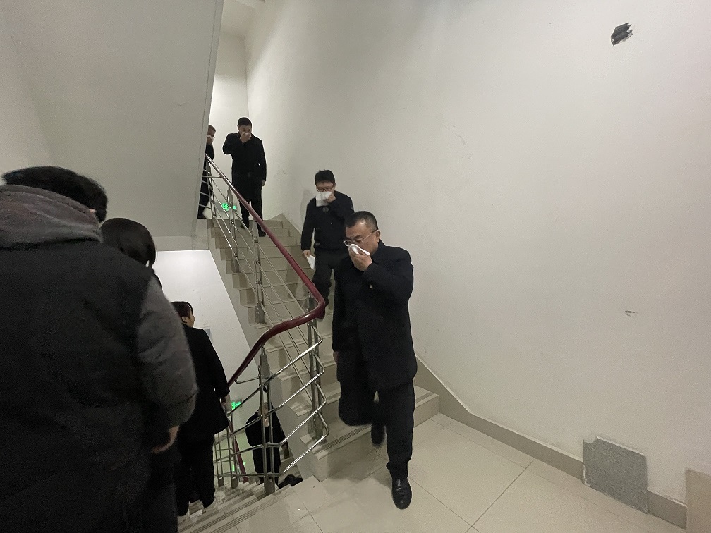 图片9-2 - 副本.jpg